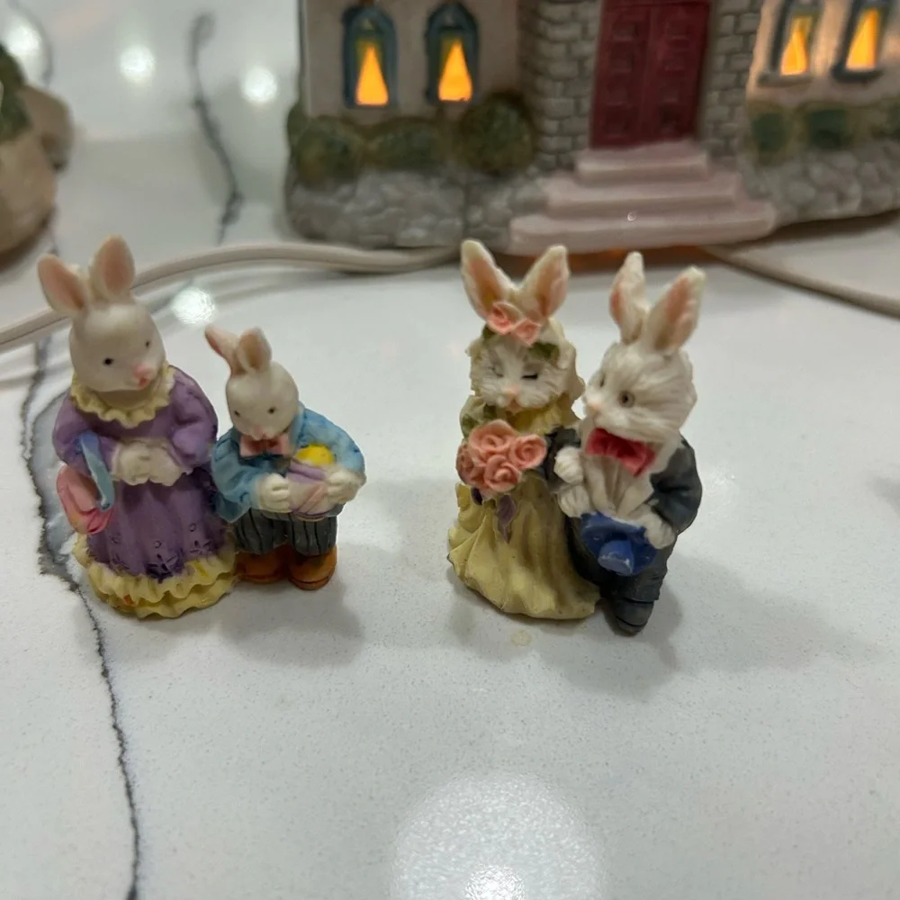 Vintage Light Up 10 Piece Easter Bunny Village Houses Ceramic Holiday Decor